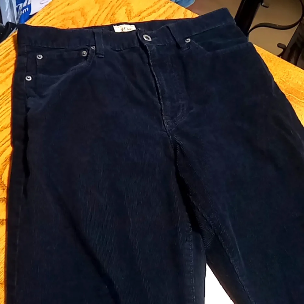 J. CREW Mens Pants BLACK 29 x 30 CORDUROY Preowned CLASSIC STRAIGHT JCREW